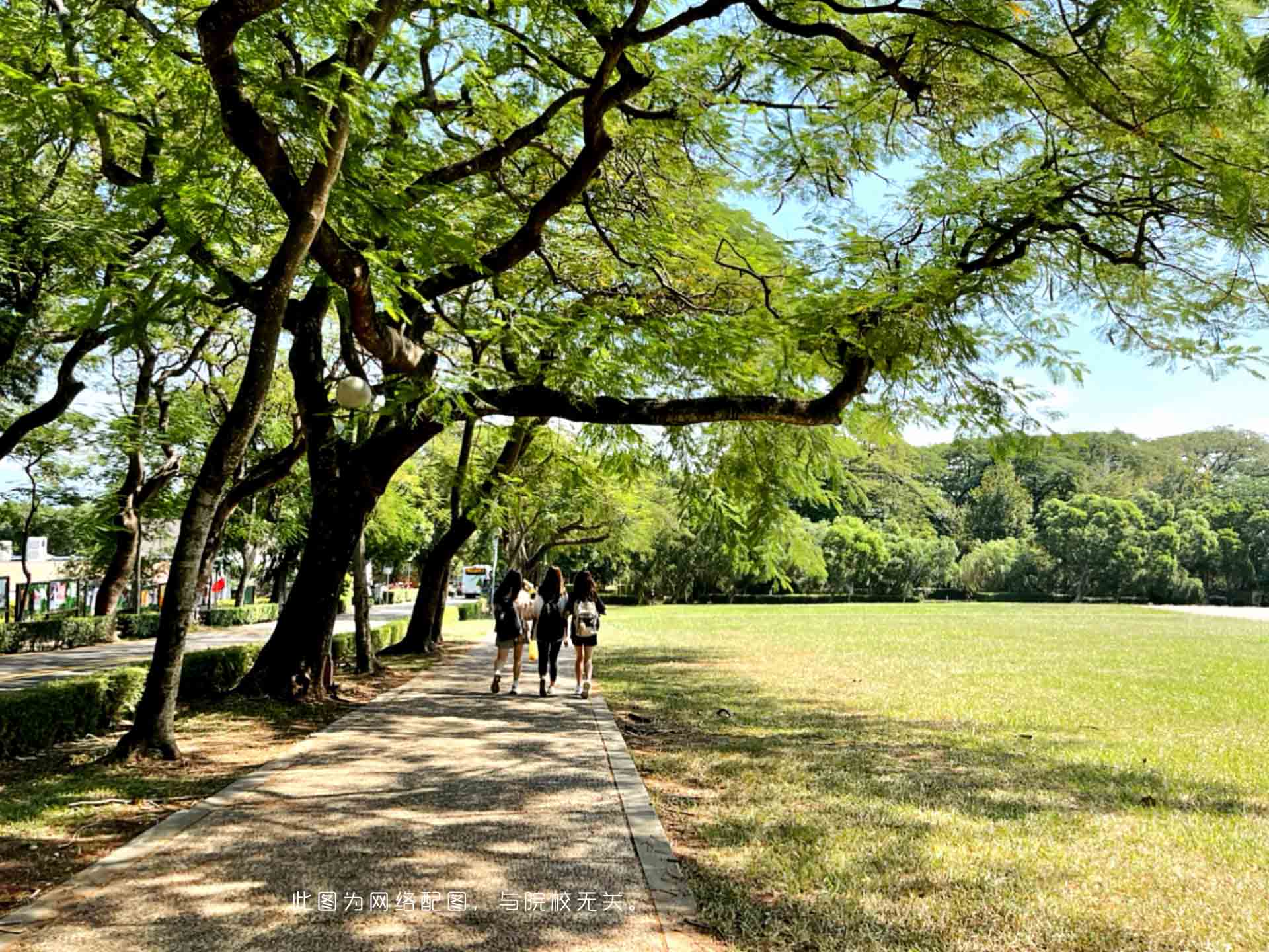 上海師范大學天華學院-校園風景