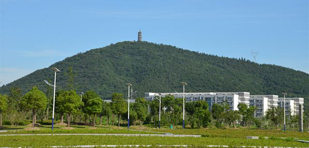 合肥職業(yè)技術(shù)學院 - 最美大學