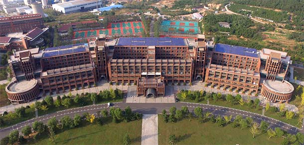 青島理工大學(xué)