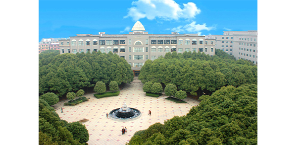 我的大學(xué)-大學(xué)志