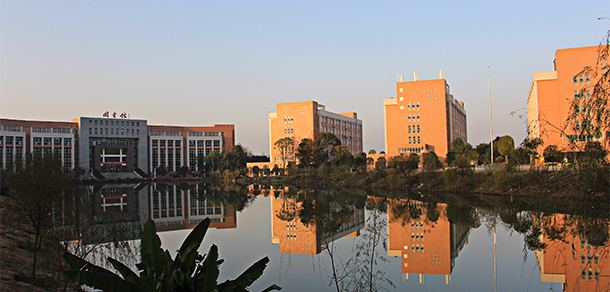 中南林業(yè)科技大學涉外學院 - 最美院校