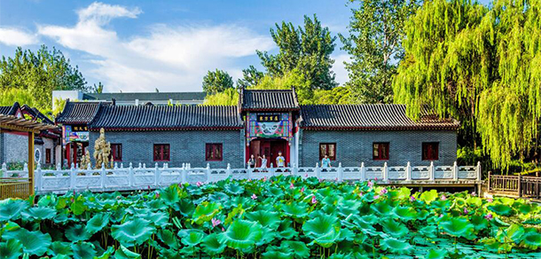 武漢生物工程學院 - 最美大學