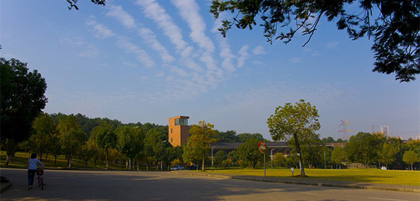 文華學(xué)院 - 最美大學(xué)