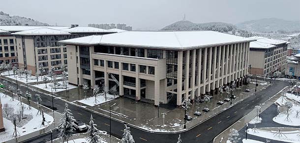 貴州中醫(yī)藥大學時珍學院 - 最美院校