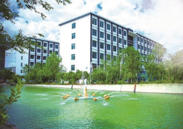 新疆天山職業(yè)技術(shù)大學(xué)