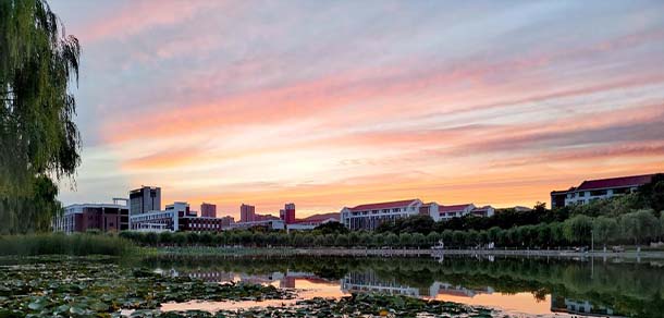 河北石油職業(yè)技術(shù)大學(xué) - 最美院校